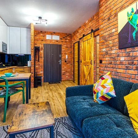 Apartament Bialy Wilk - 5D Apartamenty Сверадув-Здруй Экстерьер фото