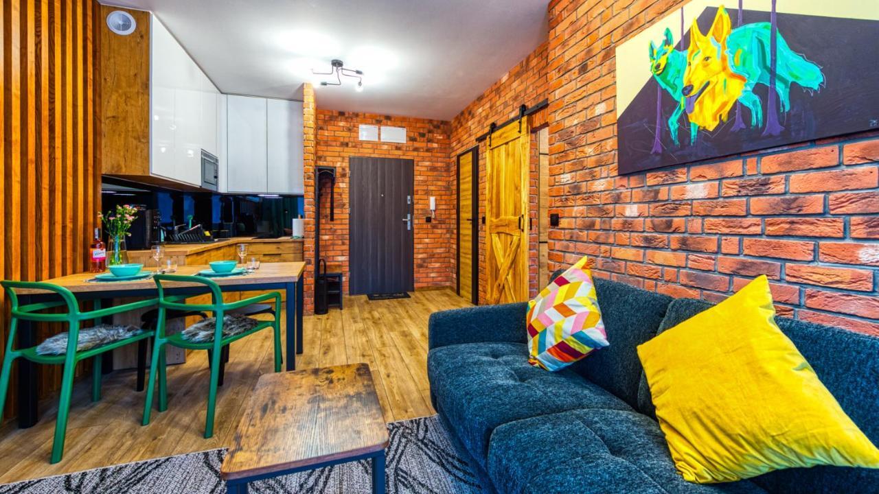Apartament Bialy Wilk - 5D Apartamenty Сверадув-Здруй Экстерьер фото
